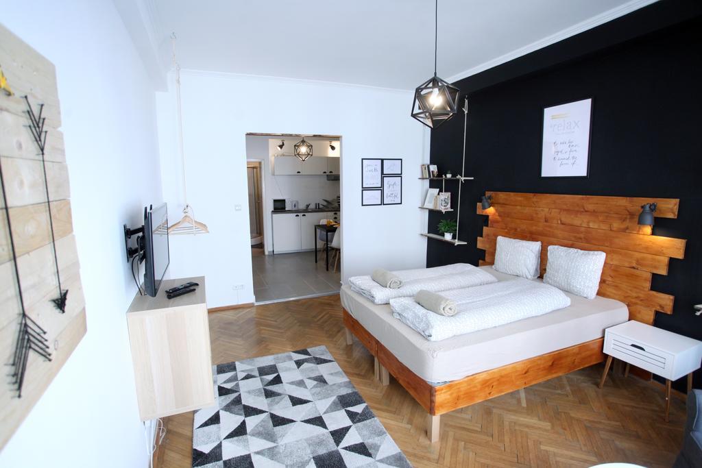 D.five Inspire * Budapest